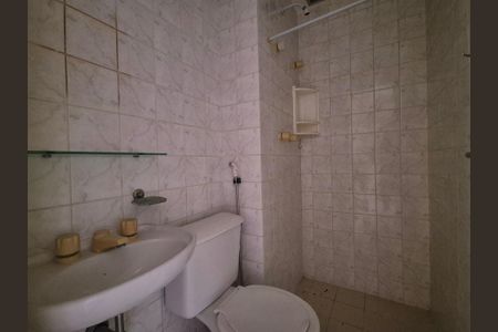 Apartamento à venda com 70m², 2 quartos e 2 vagasBanheiro da Suíte 2