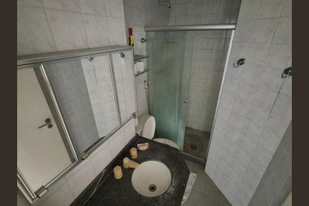 Apartamento à venda com 70m², 2 quartos e 2 vagasBanheiro da Suíte 1