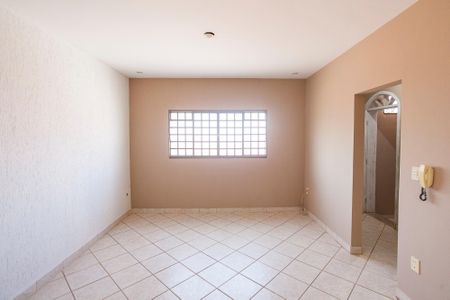 Sala de apartamento para alugar com 2 quartos, 98m² em Santa Mônica, Uberlândia