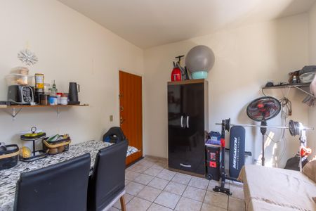 Sala de apartamento à venda com 3 quartos, 64m² em Alípio de Melo, Belo Horizonte