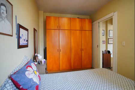 Quarto de apartamento à venda com 1 quarto, 49m² em Floresta, Porto Alegre