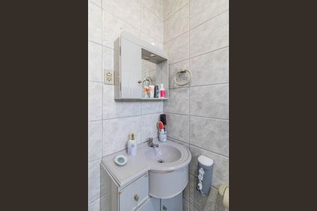 Apartamento à venda com 70m², 2 quartos e sem vagaBanheiro Social