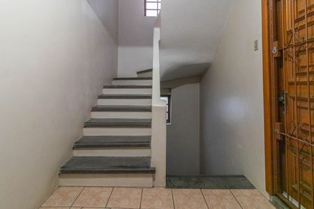 Apartamento à venda com 70m², 2 quartos e sem vagaEscadas