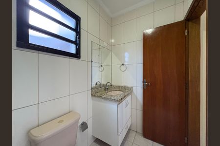Apartamento para alugar com 120m², 3 quartos e 2 vagas Apartamento para alugar com 120m², 3 quartos e 2 vagasBanheiro da Suíte