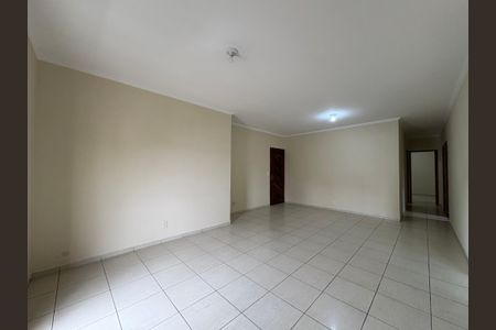 Apartamento para alugar com 120m², 3 quartos e 2 vagas Apartamento para alugar com 120m², 3 quartos e 2 vagasSala