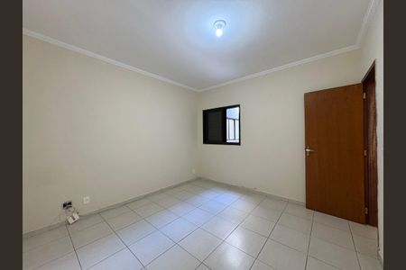 Apartamento para alugar com 120m², 3 quartos e 2 vagas Apartamento para alugar com 120m², 3 quartos e 2 vagasQuarto 1