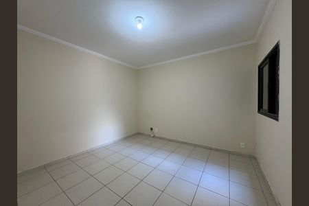Apartamento para alugar com 120m², 3 quartos e 2 vagas Apartamento para alugar com 120m², 3 quartos e 2 vagasQuarto 1