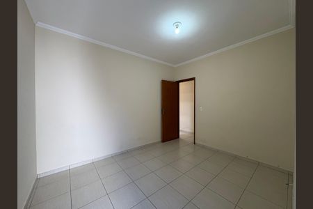 Apartamento para alugar com 120m², 3 quartos e 2 vagas Apartamento para alugar com 120m², 3 quartos e 2 vagasQuarto 2