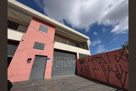 Apartamento para alugar com 120m², 3 quartos e 2 vagas Apartamento para alugar com 120m², 3 quartos e 2 vagasFachada