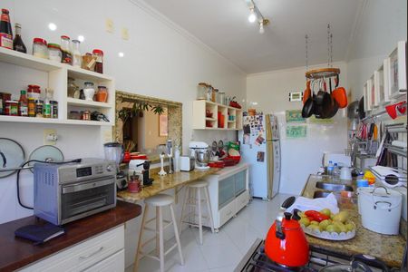 Apartamento à venda com 230m², 4 quartos e 2 vagasCozinha