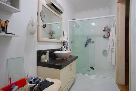 Apartamento à venda com 230m², 4 quartos e 2 vagasBanheiro da Suíte