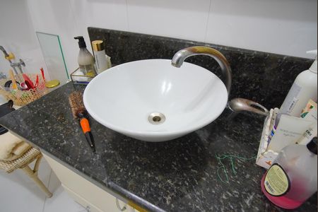 Apartamento à venda com 230m², 4 quartos e 2 vagasBanheiro da Suíte