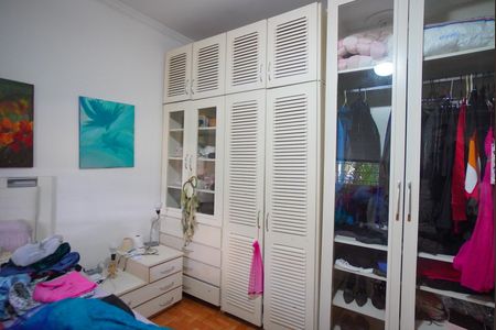 Apartamento à venda com 230m², 4 quartos e 2 vagasQuarto 1