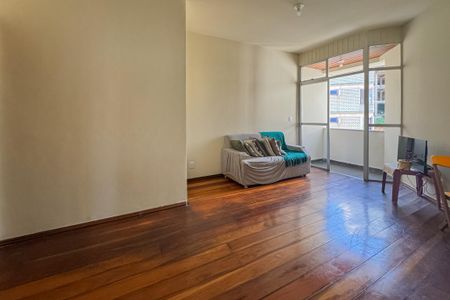 Sala de apartamento à venda com 2 quartos, 80m² em Santo Antônio, Belo Horizonte