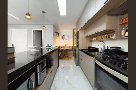 Apartamento à venda com 146m², 3 quartos e 2 vagasCozinha