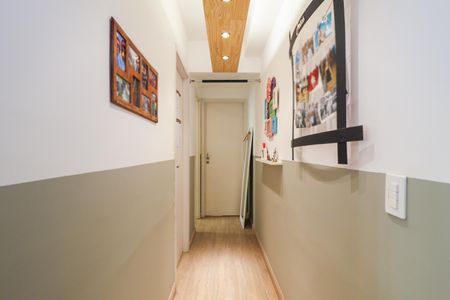 Apartamento à venda com 49m², 2 quartos e 1 vaga Apartamento à venda com 49m², 2 quartos e 1 vagaCorredor