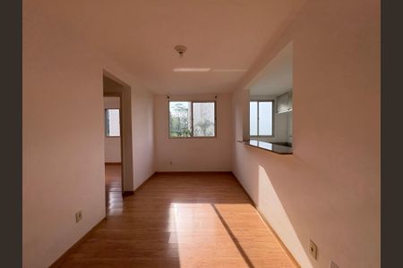 Sala de apartamento para alugar com 2 quartos, 50m² em Parque São Vicente, Santo André
