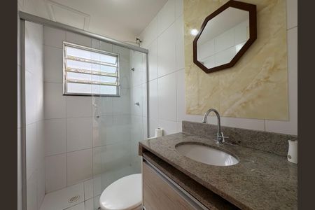 Apartamento à venda com 50m², 2 quartos e 1 vaga Apartamento à venda com 50m², 2 quartos e 1 vagaBanheiro Social
