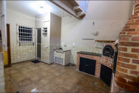 Casa à venda com 179m², 3 quartos e 3 vagas Casa à venda com 179m², 3 quartos e 3 vagasÁrea de Serviço