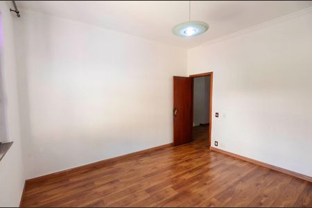 Casa à venda com 179m², 3 quartos e 3 vagas Casa à venda com 179m², 3 quartos e 3 vagasSuíte