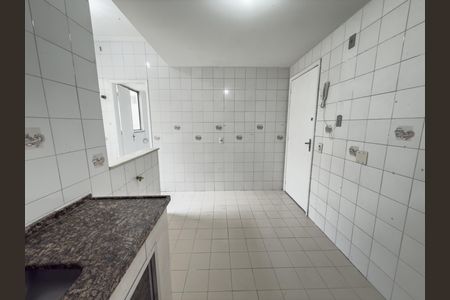 Apartamento para alugar com 75m², 2 quartos e 1 vaga Apartamento para alugar com 75m², 2 quartos e 1 vagaCozinha