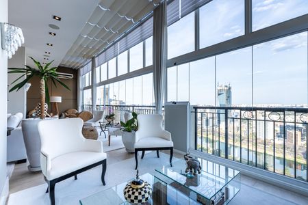 Apartamento à venda com 515m², 3 quartos e 6 vagas Apartamento à venda com 515m², 3 quartos e 6 vagas sala 1