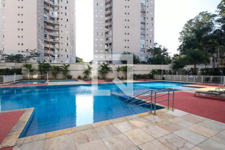 Apartamento à venda com 55m², 2 quartos e 1 vaga Apartamento à venda com 55m², 2 quartos e 1 vagaÁrea comum - Piscina