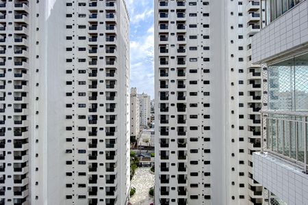 Apartamento à venda com 115m², 3 quartos e 2 vagas Apartamento à venda com 115m², 3 quartos e 2 vagasVista do Quarto 2