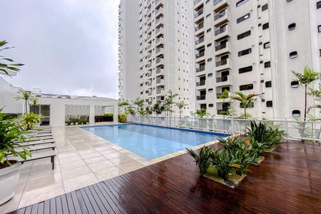 Apartamento à venda com 115m², 3 quartos e 2 vagasÁrea comum - Piscina