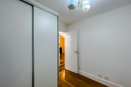 Apartamento à venda com 115m², 3 quartos e 2 vagas Apartamento à venda com 115m², 3 quartos e 2 vagasQuarto 1