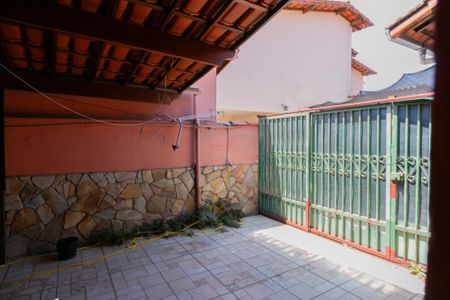 Vista da Sala de casa à venda com 3 quartos, 75m² em Santa Monica, Belo Horizonte