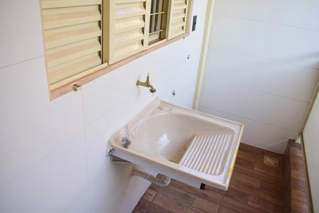 Apartamento para alugar com 78m², 2 quartos e 1 vagaÁrea de Serviço