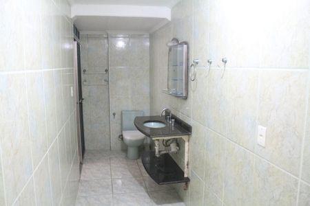 Casa à venda com 206m², 4 quartos e 2 vagasBanheiro da Suíte 2