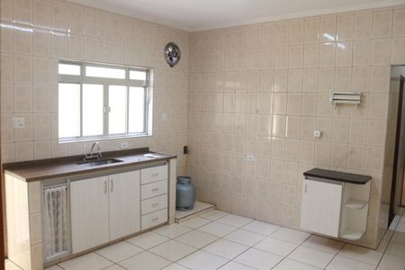 Casa à venda com 206m², 4 quartos e 2 vagasCozinha 2