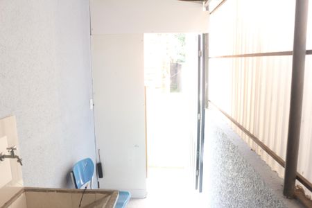 Casa à venda com 206m², 4 quartos e 2 vagasÁrea de Serviço 2