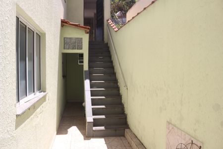 Casa à venda com 206m², 4 quartos e 2 vagasQuintal