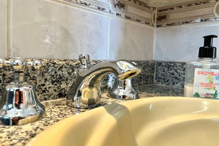 Apartamento à venda com 72m², 3 quartos e 2 vagas Apartamento à venda com 72m², 3 quartos e 2 vagasBanheiro