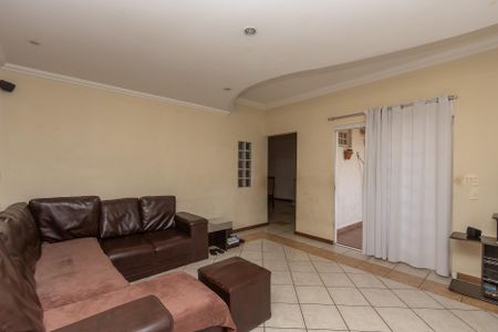 Sala de casa para alugar com 4 quartos, 295m² em São Bernardo, Belo Horizonte