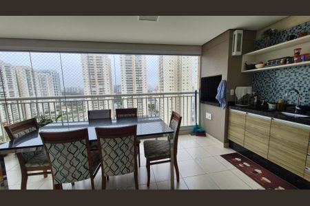 Apartamento à venda com 156m², 3 quartos e 3 vagasVaranda