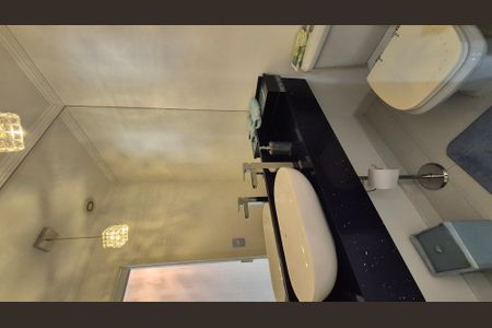 Apartamento à venda com 156m², 3 quartos e 3 vagasBanheiro