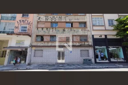 Apartamento para alugar com 57m², 1 quarto e sem vaga Apartamento para alugar com 57m², 1 quarto e sem vagaFachada