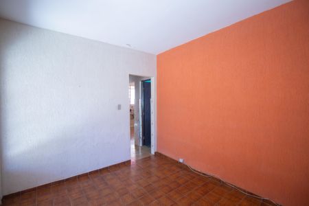Sala de casa para alugar com 2 quartos, 60m² em Brasilândia, São Gonçalo