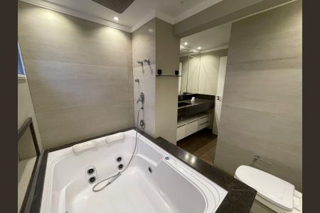 Banheiro de apartamento para alugar com NaN quartos, m² em Ipiranga, São Paulo
