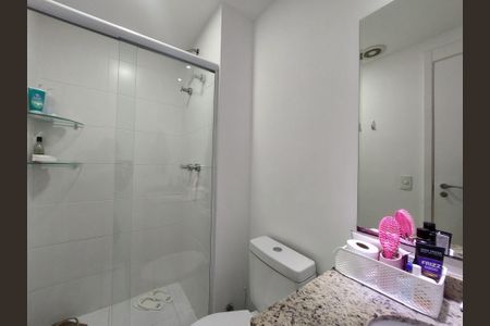 Apartamento à venda com 62m², 2 quartos e 1 vaga Apartamento à venda com 62m², 2 quartos e 1 vagaBanheiro Social