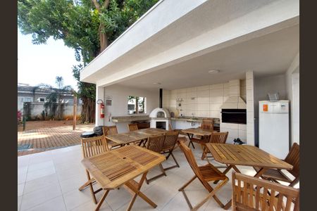 Apartamento à venda com 62m², 2 quartos e 1 vaga Apartamento à venda com 62m², 2 quartos e 1 vagaÁrea comum - Churrasqueira