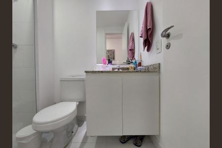 Apartamento à venda com 62m², 2 quartos e 1 vaga Apartamento à venda com 62m², 2 quartos e 1 vagaBanheiro Social
