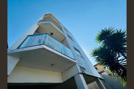 Apartamento à venda com 100m², 3 quartos e 1 vagaFachada