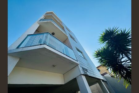 Apartamento à venda com 100m², 3 quartos e 1 vagaFachada