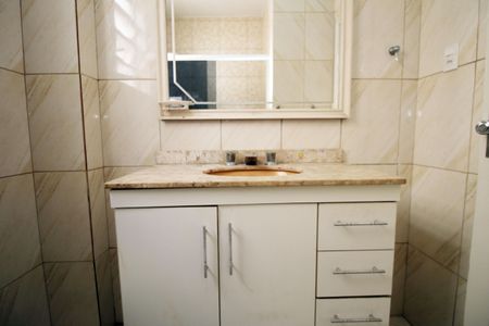 Apartamento à venda com 56m², 2 quartos e sem vagaBanheiro