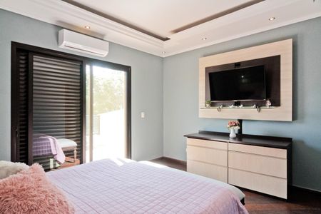 Casa à venda com 610m², 5 quartos e 10 vagas Casa à venda com 610m², 5 quartos e 10 vagasSuíte 2